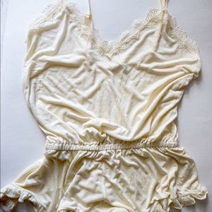 (NEW) Cream sleep romper!